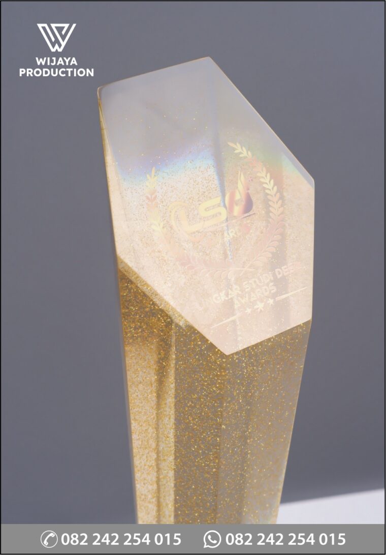 Detail Piala LSD Awards