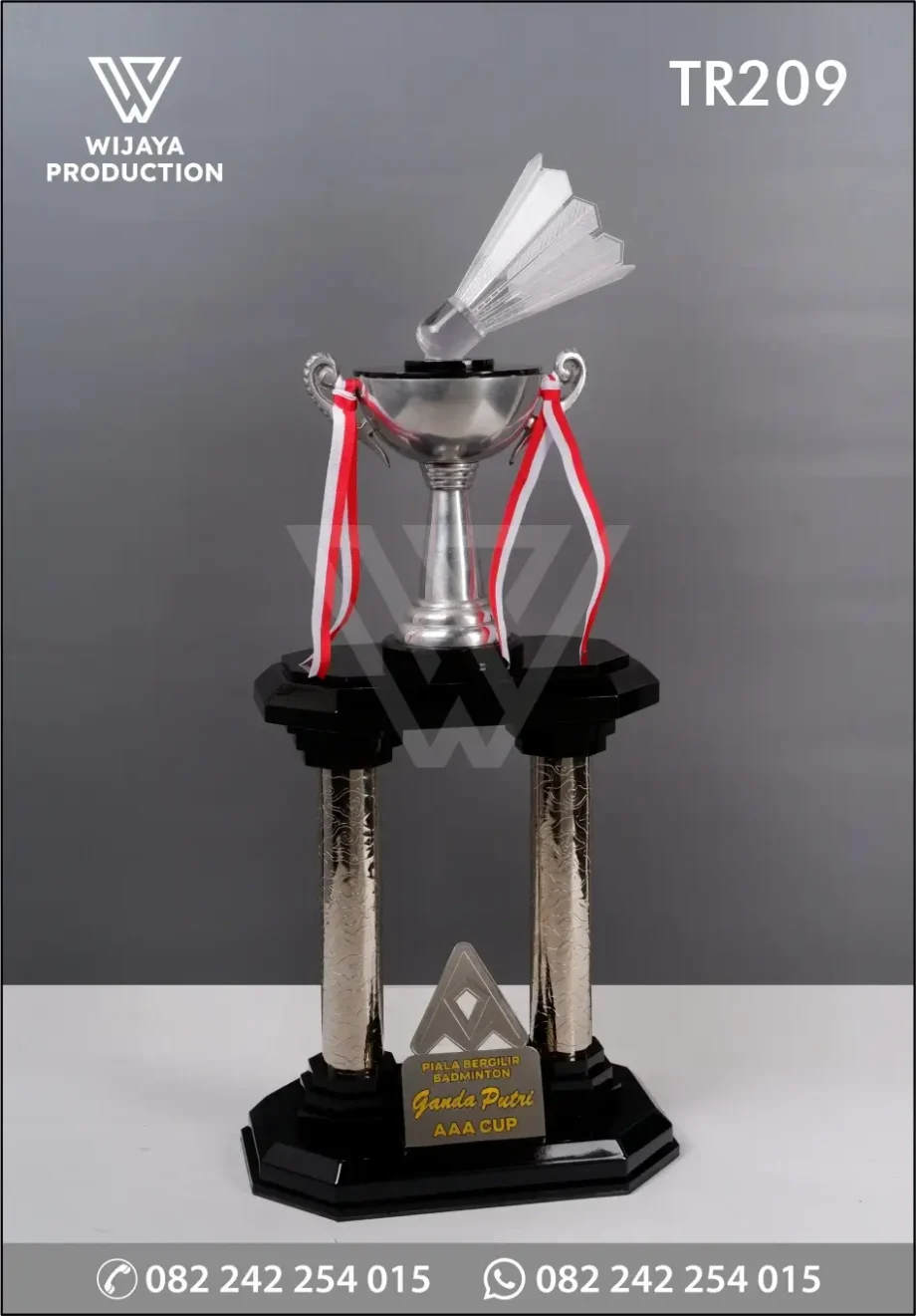 TR209 Piala Bergilir Badminton Ganda Putri AAA Cup